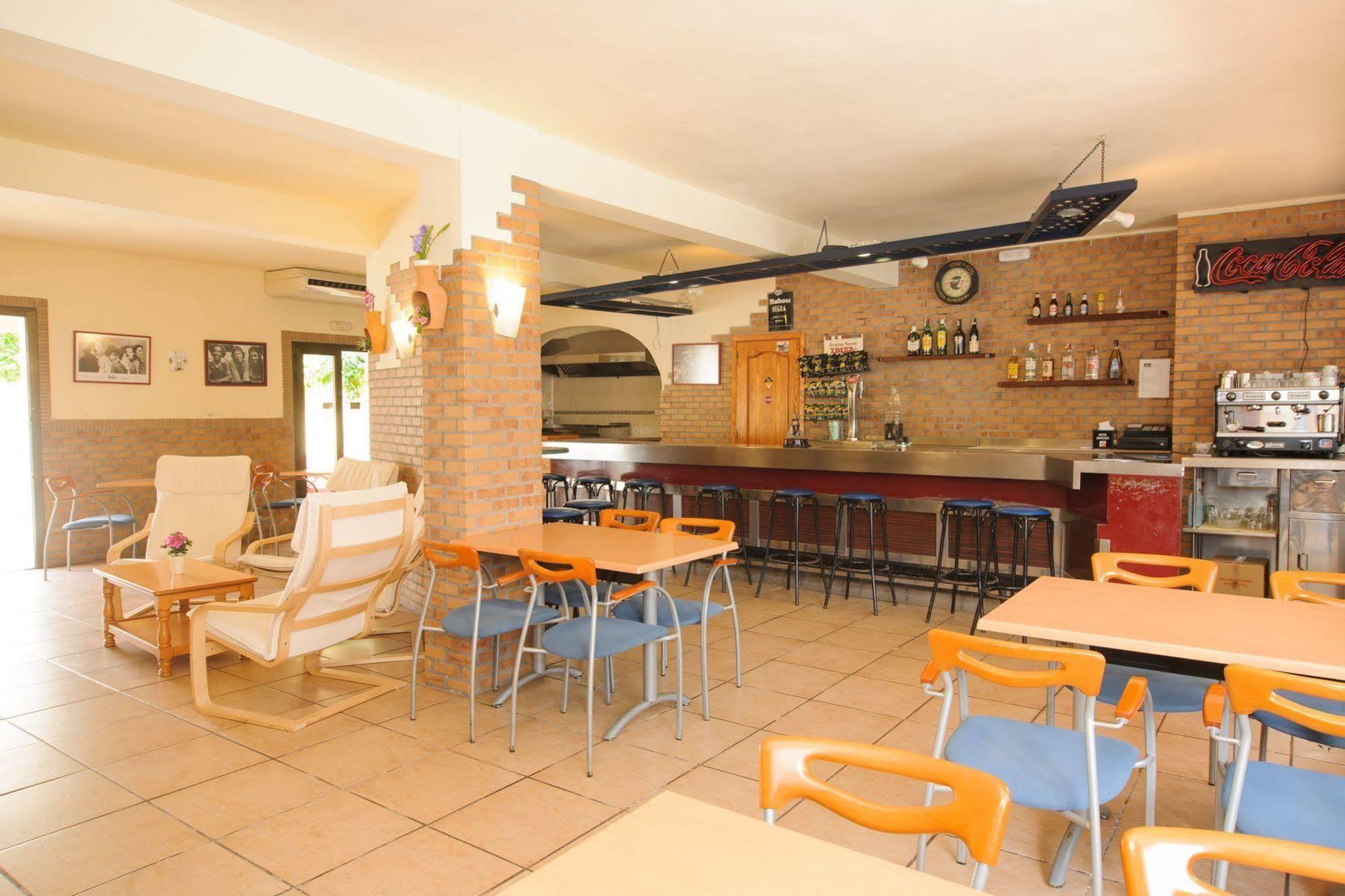 Sant Antoni de Portmany Hostal Rosalia מראה חיצוני תמונה