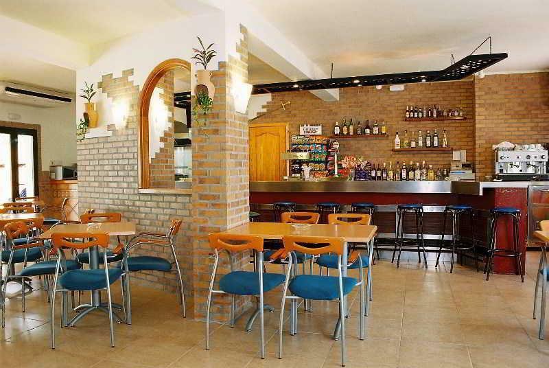 Sant Antoni de Portmany Hostal Rosalia מראה חיצוני תמונה
